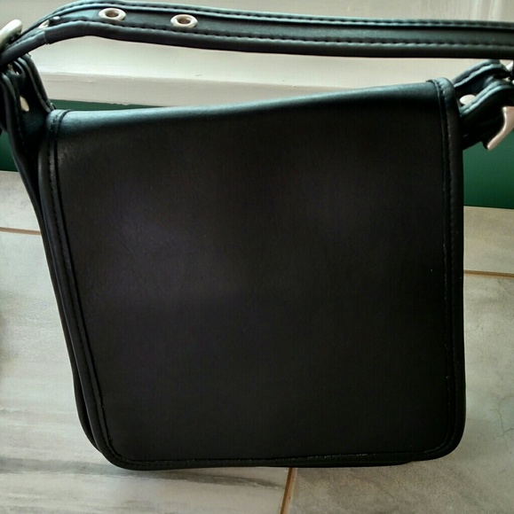 Coach Handbags - Vintage Coach Legacy Studio Flap Crossbody
